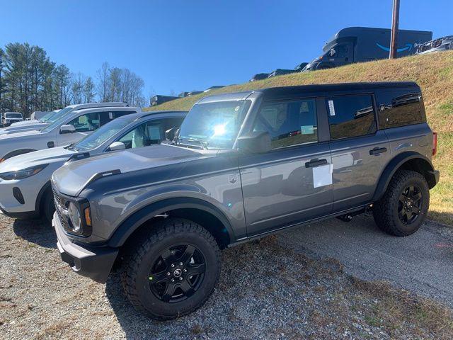 new 2025 Ford Bronco car, priced at $44,683