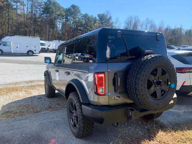 new 2025 Ford Bronco car, priced at $44,683