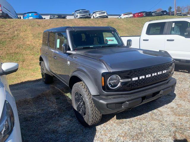 new 2025 Ford Bronco car, priced at $44,683