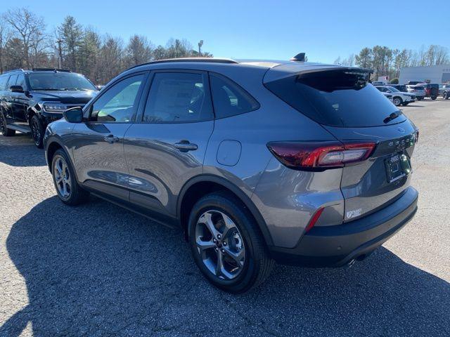 new 2025 Ford Escape car, priced at $29,686