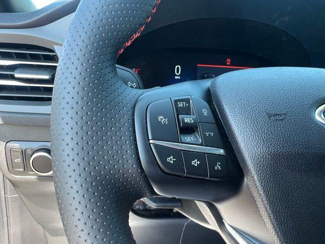 new 2025 Ford Escape car, priced at $30,686
