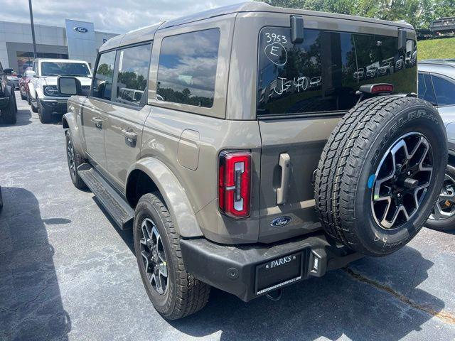 new 2025 Ford Bronco car, priced at $52,458