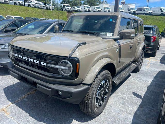 new 2025 Ford Bronco car, priced at $52,458