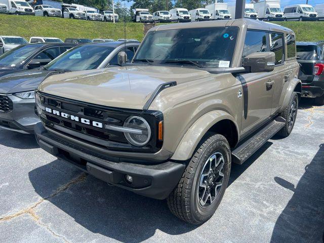 new 2025 Ford Bronco car, priced at $52,458