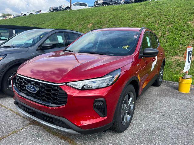 new 2025 Ford Escape car, priced at $29,029