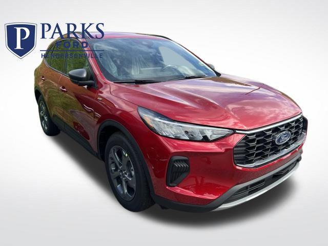new 2025 Ford Escape car, priced at $29,029