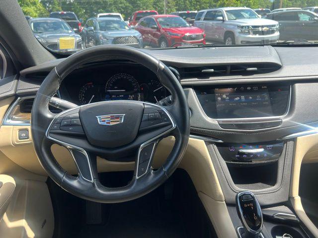 used 2019 Cadillac XT5 car, priced at $21,250