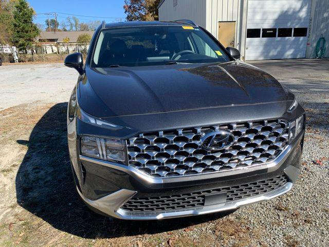 used 2021 Hyundai Santa Fe car, priced at $20,647