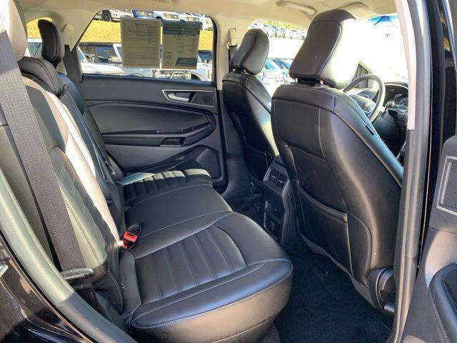 used 2020 Ford Edge car, priced at $18,000