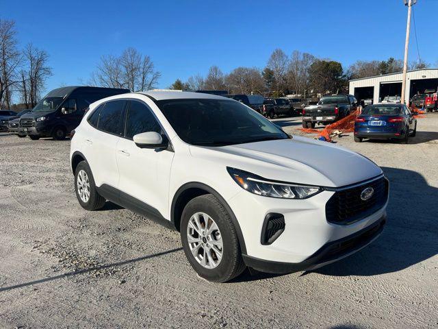 new 2024 Ford Escape car, priced at $31,135