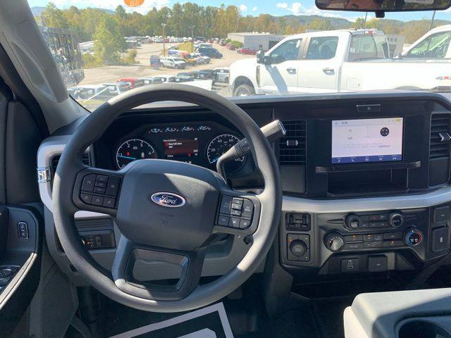 new 2025 Ford F-350 car, priced at $89,888