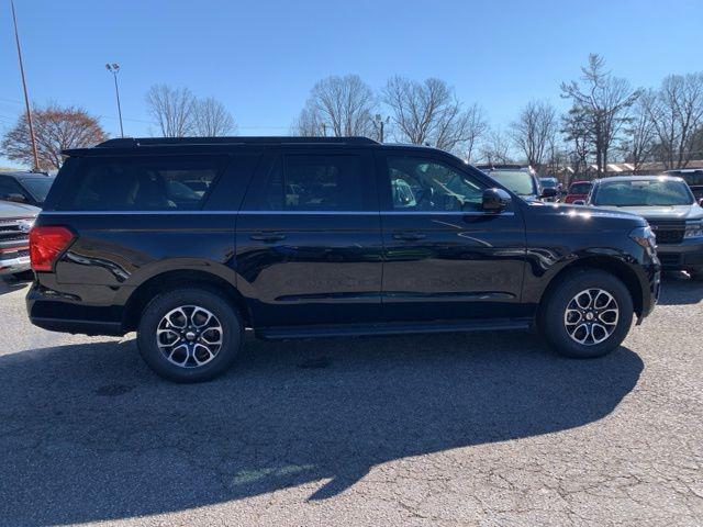 new 2024 Ford Expedition car, priced at $61,490