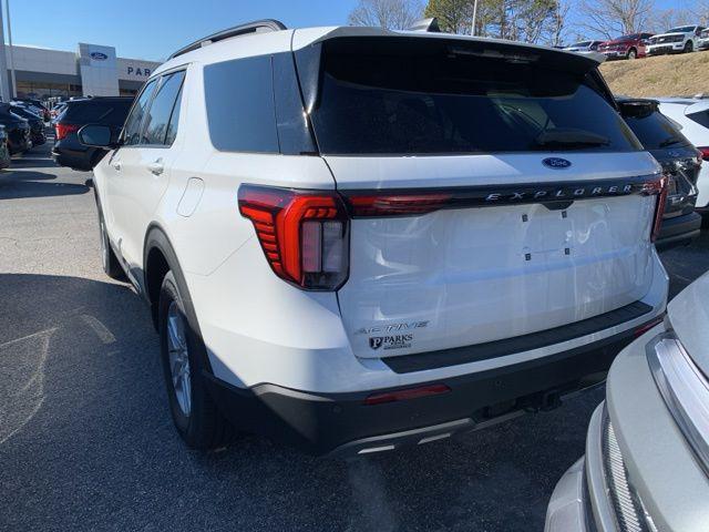 new 2025 Ford Explorer car, priced at $44,005