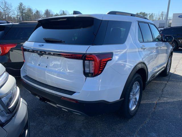 new 2025 Ford Explorer car, priced at $44,005