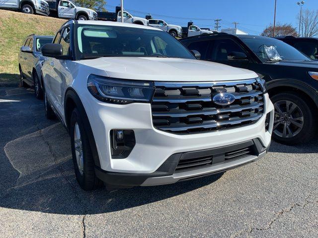 new 2025 Ford Explorer car, priced at $44,005