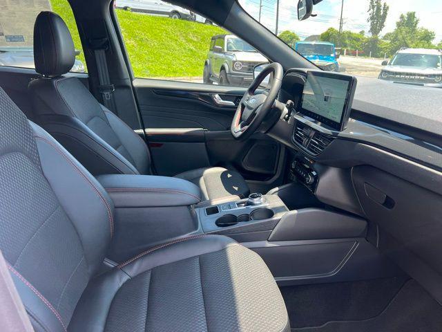 new 2025 Ford Escape car, priced at $29,469