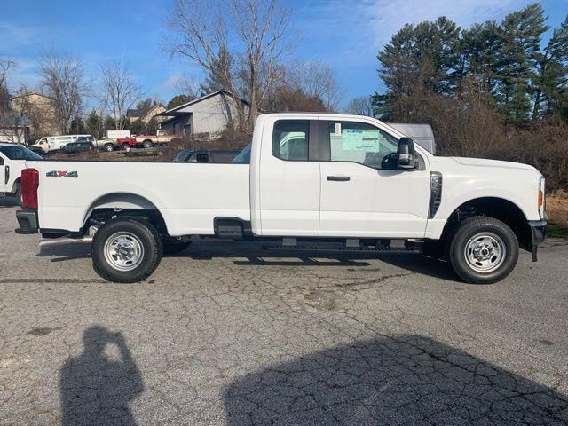 new 2024 Ford F-250 car, priced at $47,888