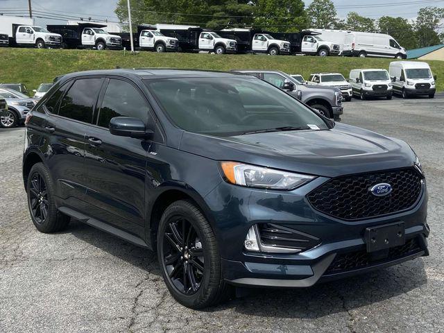 new 2024 Ford Edge car, priced at $41,730