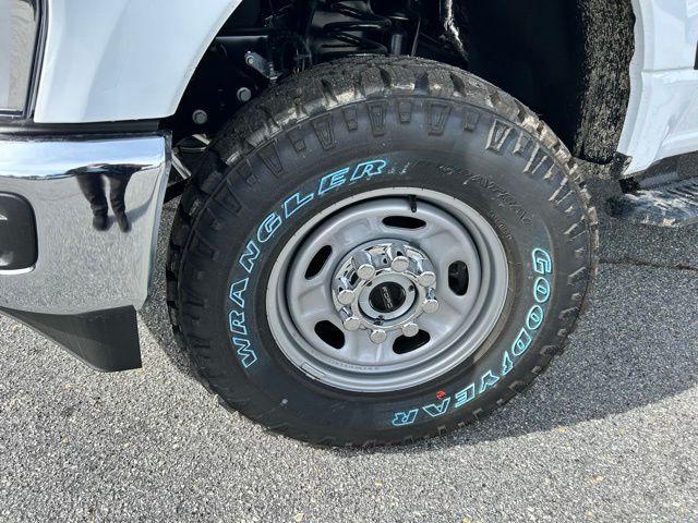 new 2024 Ford F-250 car, priced at $55,388