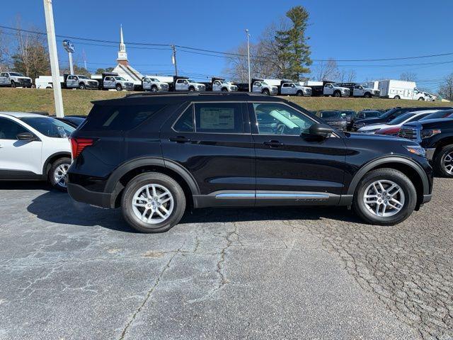 new 2025 Ford Explorer car, priced at $43,310