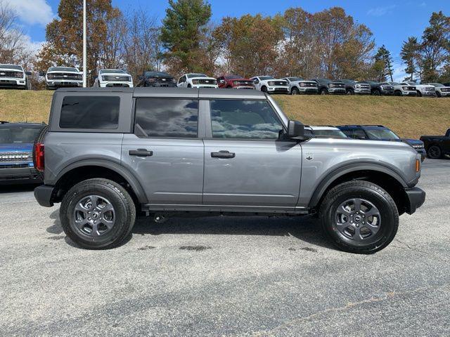 new 2024 Ford Bronco car, priced at $44,395