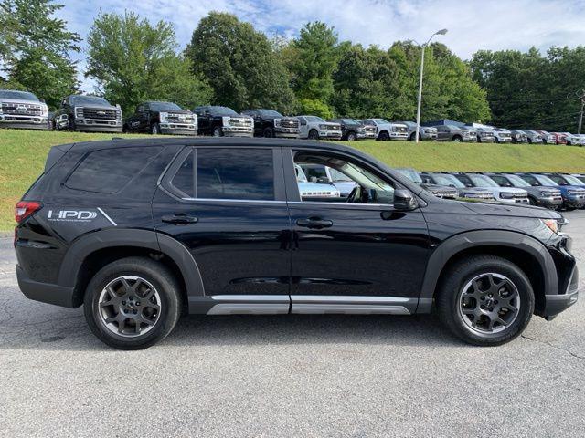 used 2023 Honda Pilot car, priced at $37,500