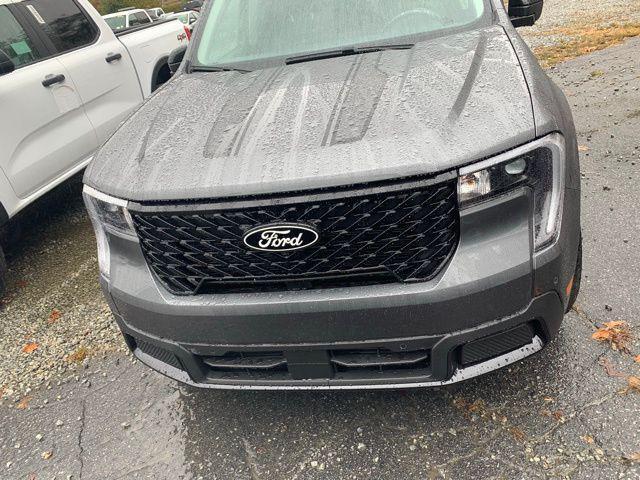 new 2025 Ford Maverick car, priced at $40,870