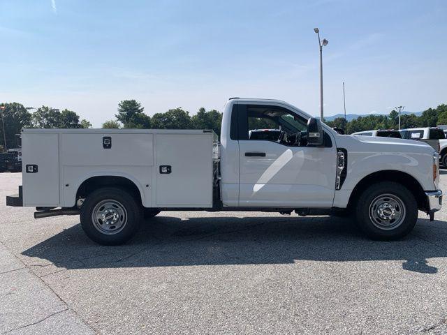 new 2024 Ford F-250 car, priced at $54,723