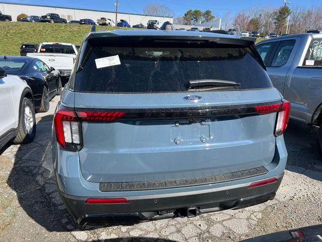 new 2025 Ford Explorer car, priced at $49,555