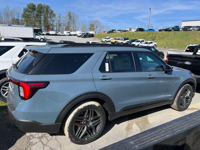 new 2025 Ford Explorer car, priced at $49,555