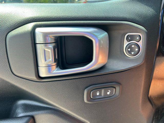 used 2021 Jeep Wrangler Unlimited car, priced at $32,988