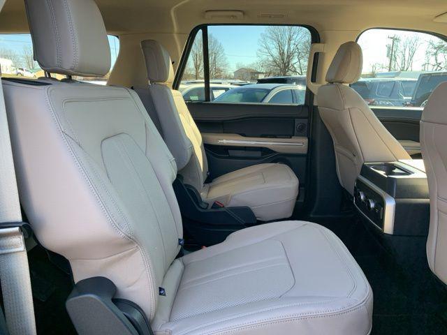 new 2024 Ford Expedition car, priced at $69,025