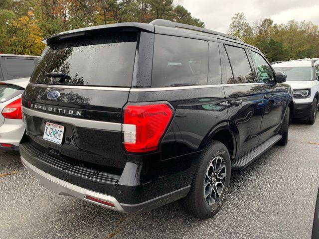 used 2024 Ford Expedition car, priced at $43,847