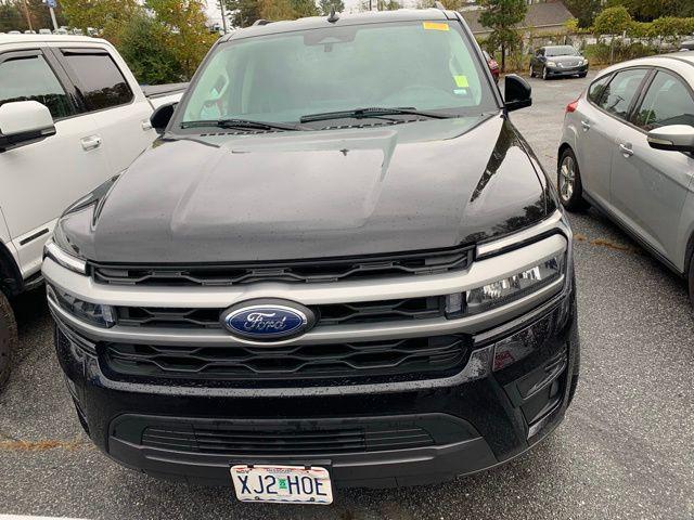 used 2024 Ford Expedition car, priced at $43,847