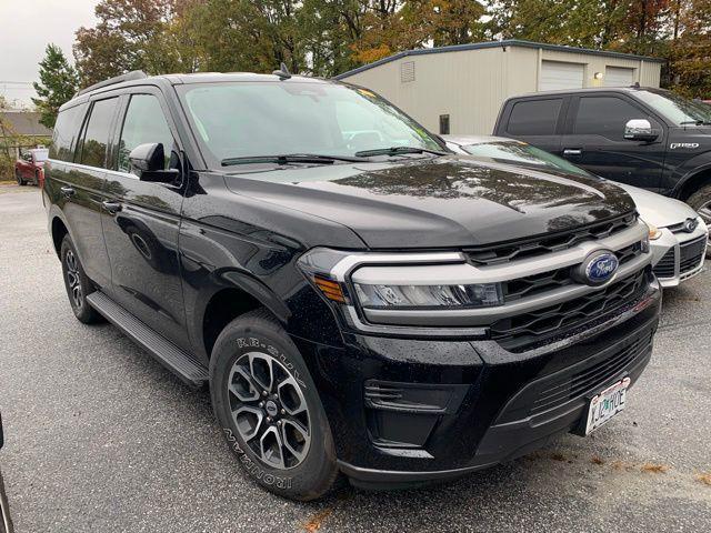used 2024 Ford Expedition car, priced at $43,847