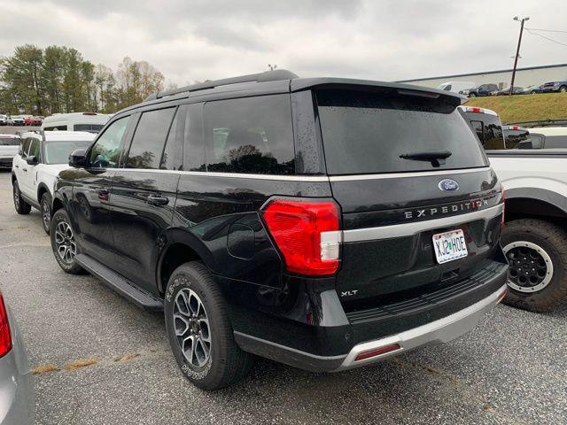used 2024 Ford Expedition car, priced at $43,847
