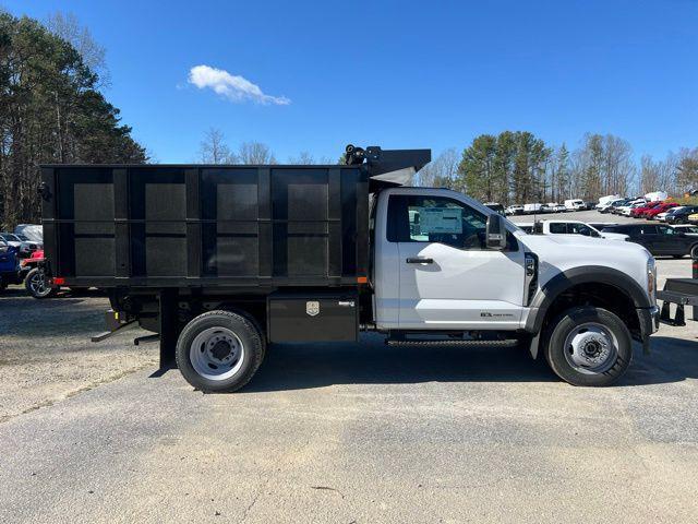 new 2025 Ford F-450 car, priced at $87,888