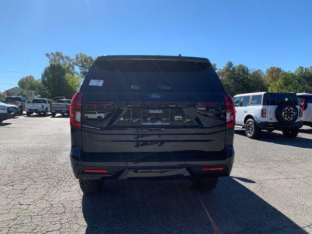 new 2025 Ford Expedition car, priced at $78,963