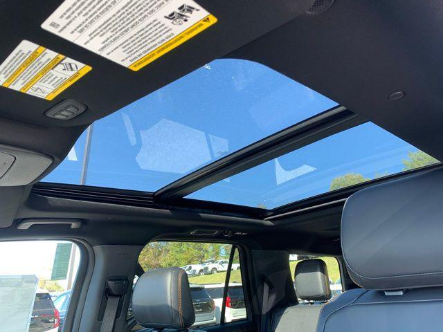 new 2025 Ford Expedition car, priced at $78,963