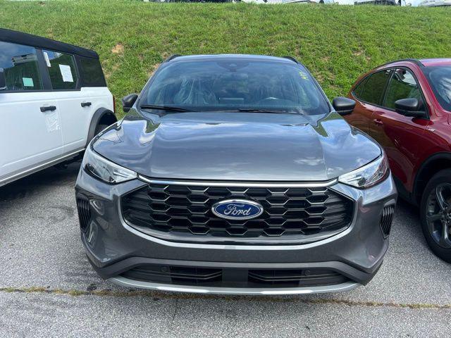 new 2025 Ford Escape car, priced at $27,718