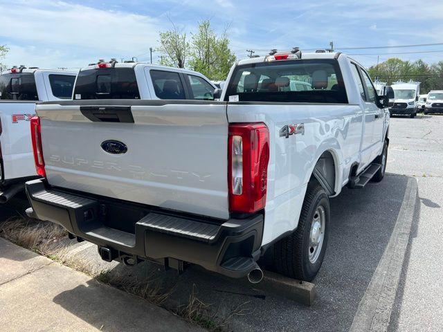 new 2024 Ford F-350 car, priced at $47,000