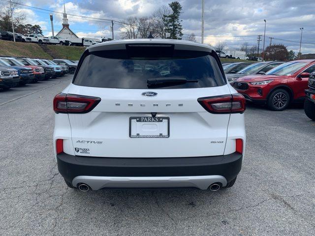 new 2025 Ford Escape car, priced at $30,390