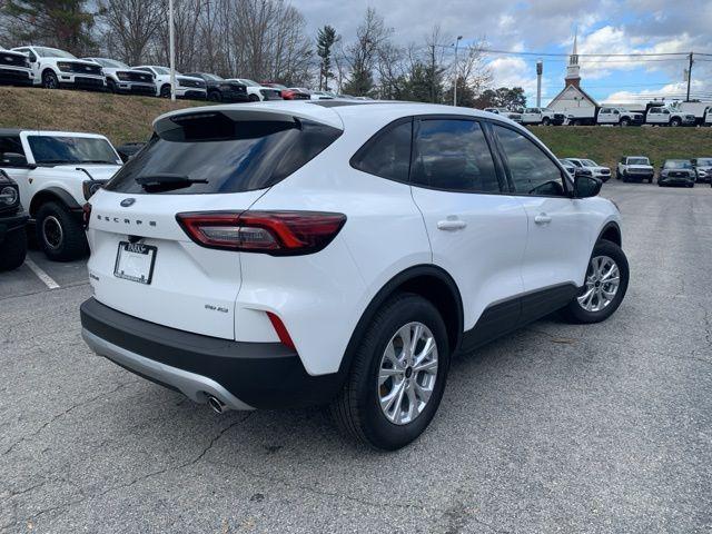 new 2025 Ford Escape car, priced at $30,390