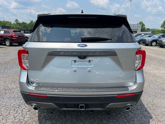 new 2024 Ford Explorer car, priced at $39,895