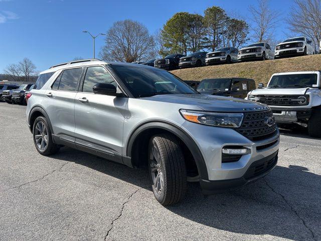 new 2024 Ford Explorer car, priced at $44,760