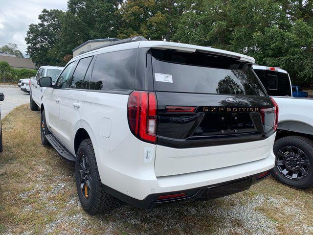 new 2025 Ford Expedition car, priced at $85,435