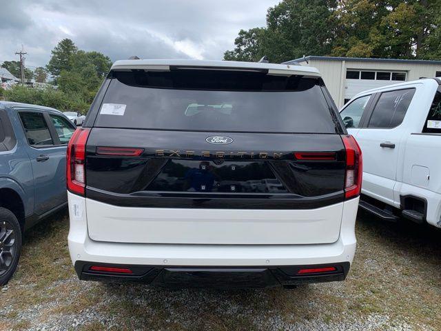 new 2025 Ford Expedition car, priced at $85,435