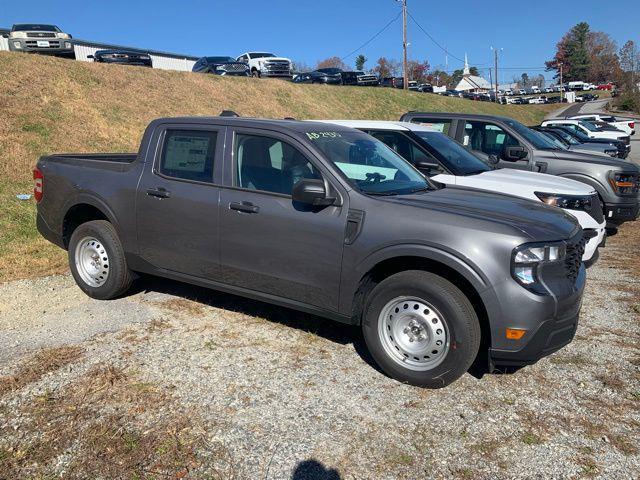 new 2025 Ford Maverick car, priced at $29,940