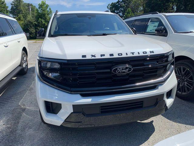 new 2025 Ford Expedition Max car, priced at $88,180
