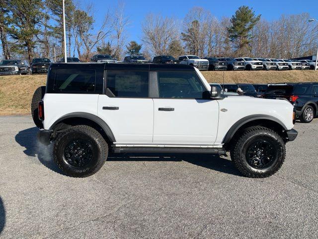 new 2024 Ford Bronco car, priced at $60,205